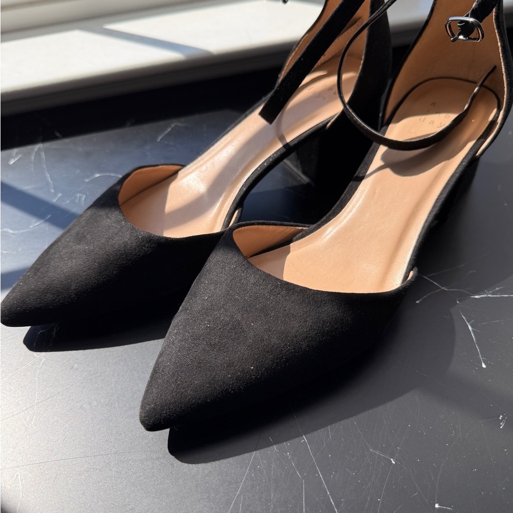 Elegant Black Women's Shoes